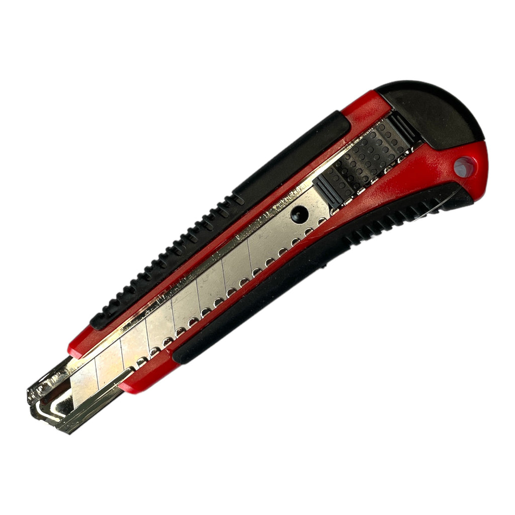 Cuttermesser rot-schwarz 18mm – Werkzeug für Cosplay und EVA Foam kaufen bei mamike.de